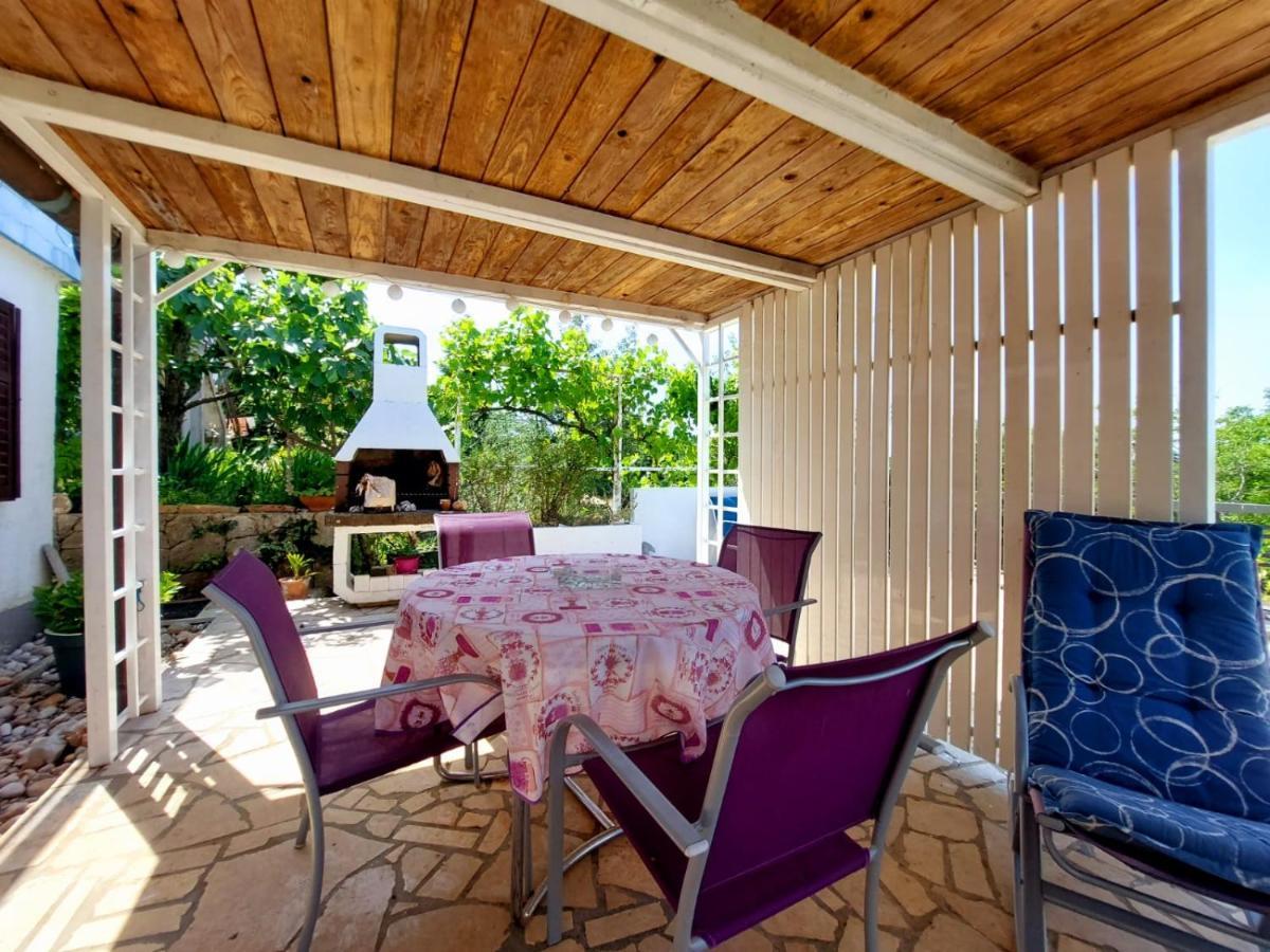 Apartments Z Нивице Екстериор снимка